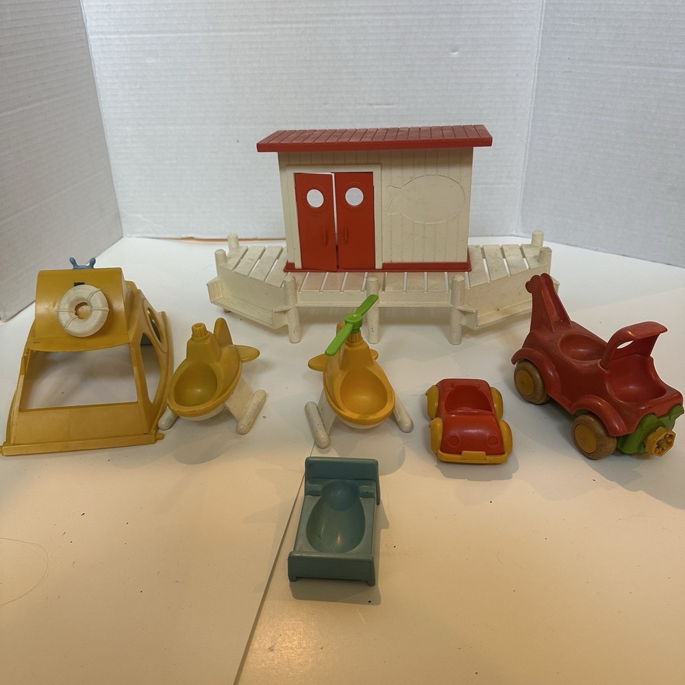 Vintage 1973 Hasbro Romper Room Weebles Marina ‎ - With  Extras Planes Cars
